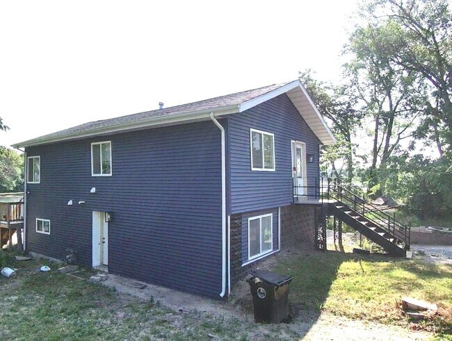 Building Photo - 5801 Juniper Ave