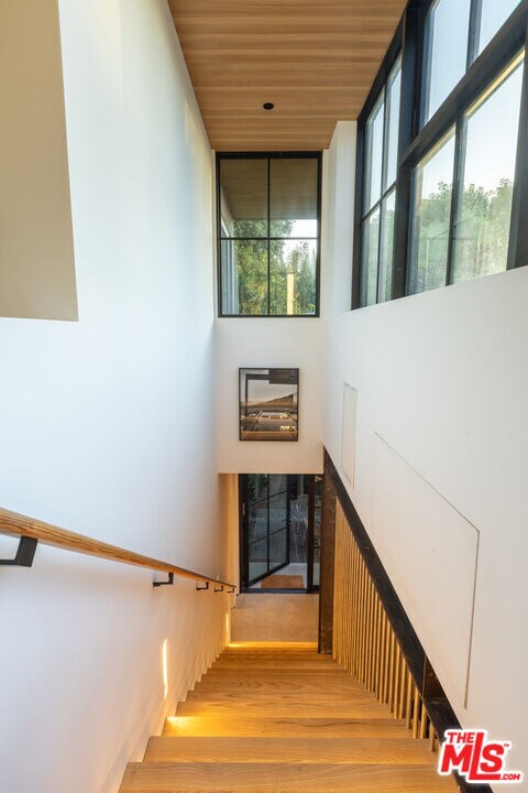 Building Photo - 746 Marco Pl