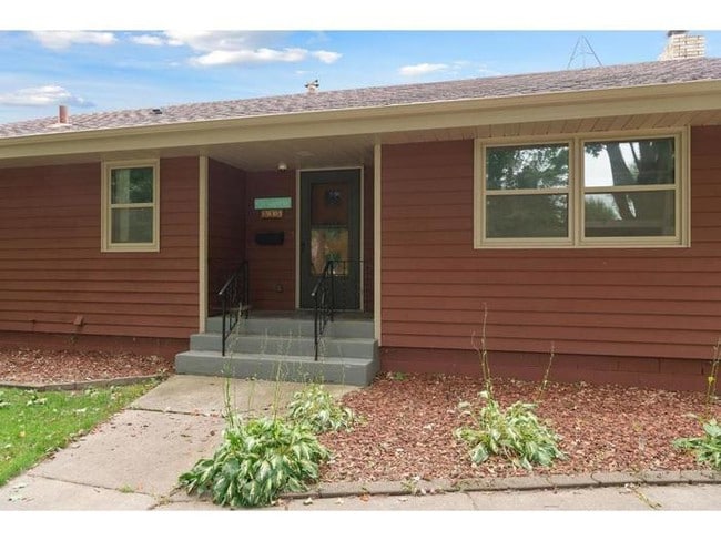 Building Photo - Beautiful Ranch Style 3BR 2BA Home in Milaca