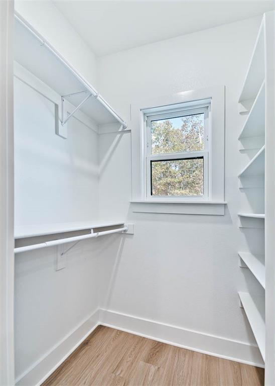 Building Photo - 17 Islay Dr