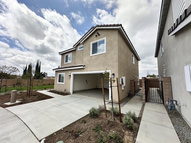 Building Photo - 144 N Sutter Ave