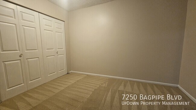 Building Photo - 7250 Bagpipe Blvd