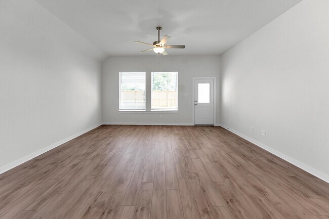 Building Photo - 16915 Lavender Farm St