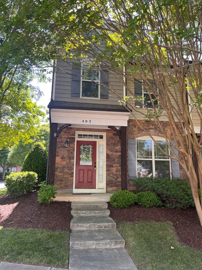 Primary Photo - Charming 2 Bed Home in Cary
