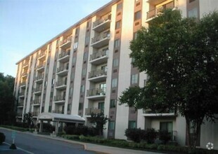 Building Photo - Towers of Valley Run - 1 Bedroom Condo in ...