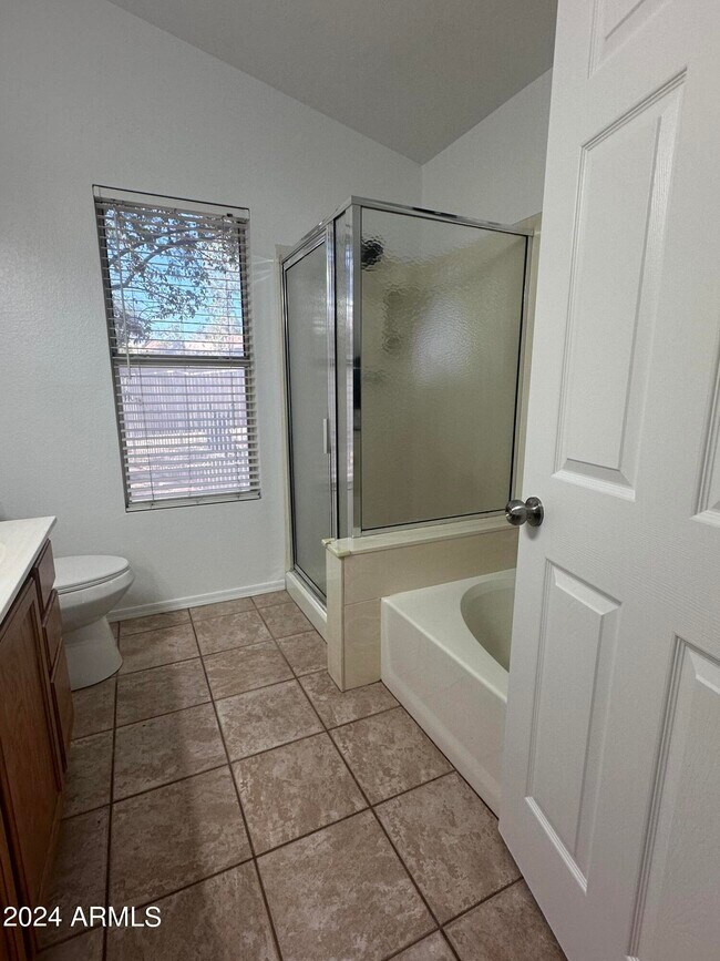 Building Photo - 1300 W Boston St