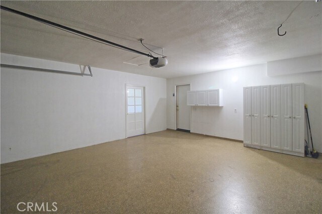 Building Photo - 28422 Belleterre Ave