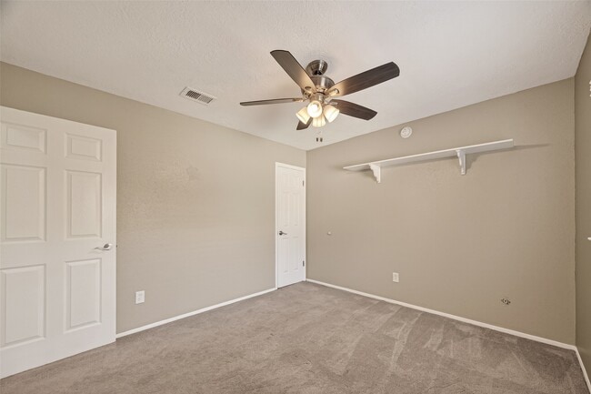 Building Photo - 17043 Coachmaker Dr