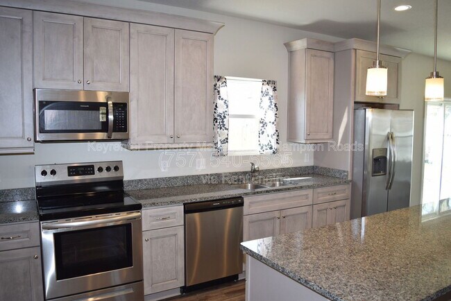 Building Photo - 1 Worden Pl