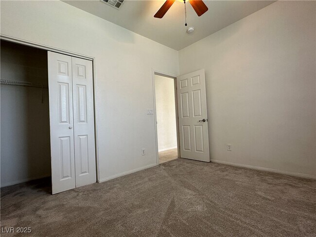 Building Photo - 2411 Brockton Way