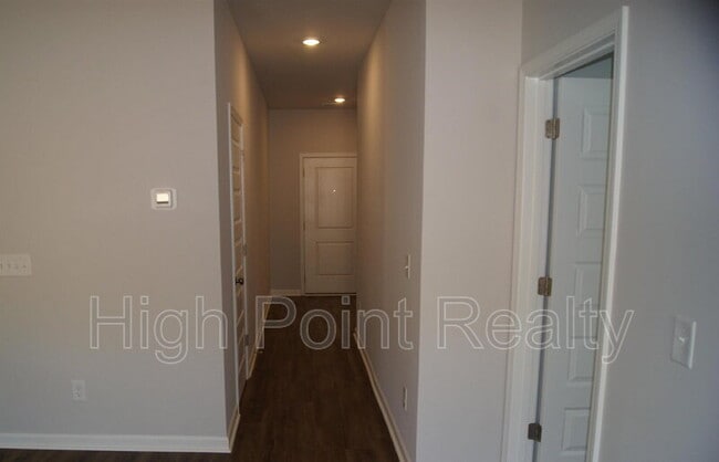 Building Photo - 514 Antler Wy