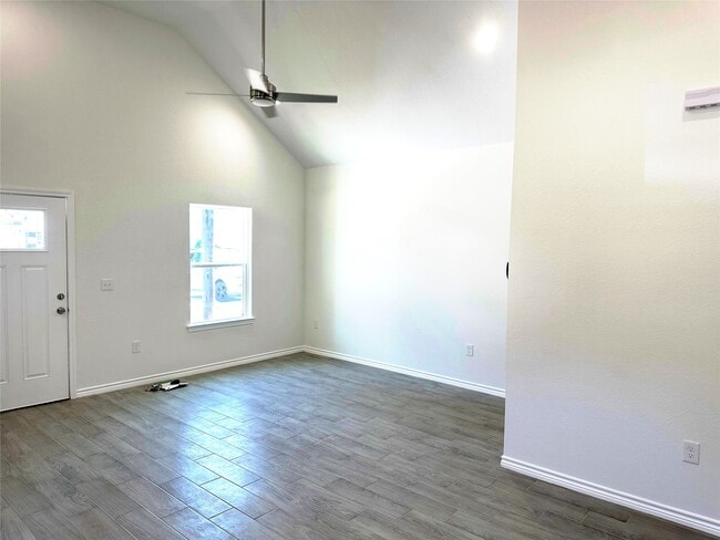 Building Photo - 16602 E Forrestal St