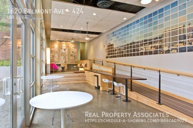 Building Photo - 1620 Belmont Ave