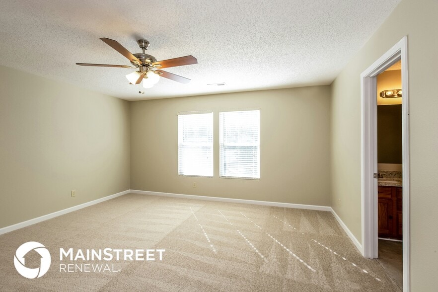 Building Photo - 14223 Hartwell Farm Dr