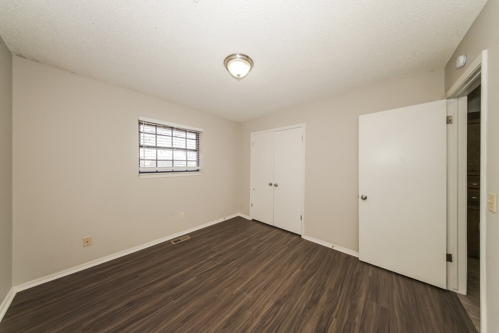 Building Photo - 9713 Hummingbird Ln