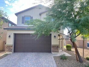 Building Photo - Beautiful South West Home-Coming Soon-8/21/26!