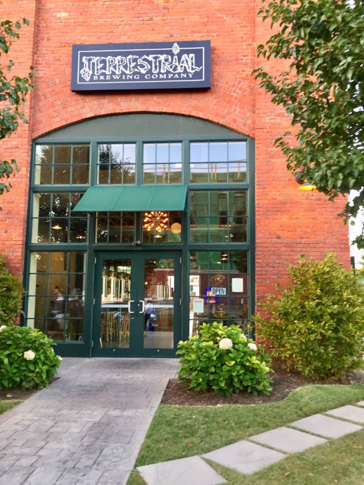 Terrestrial brewery and patio with lake views just 50 yards from your front door! - 1247 W 75th St