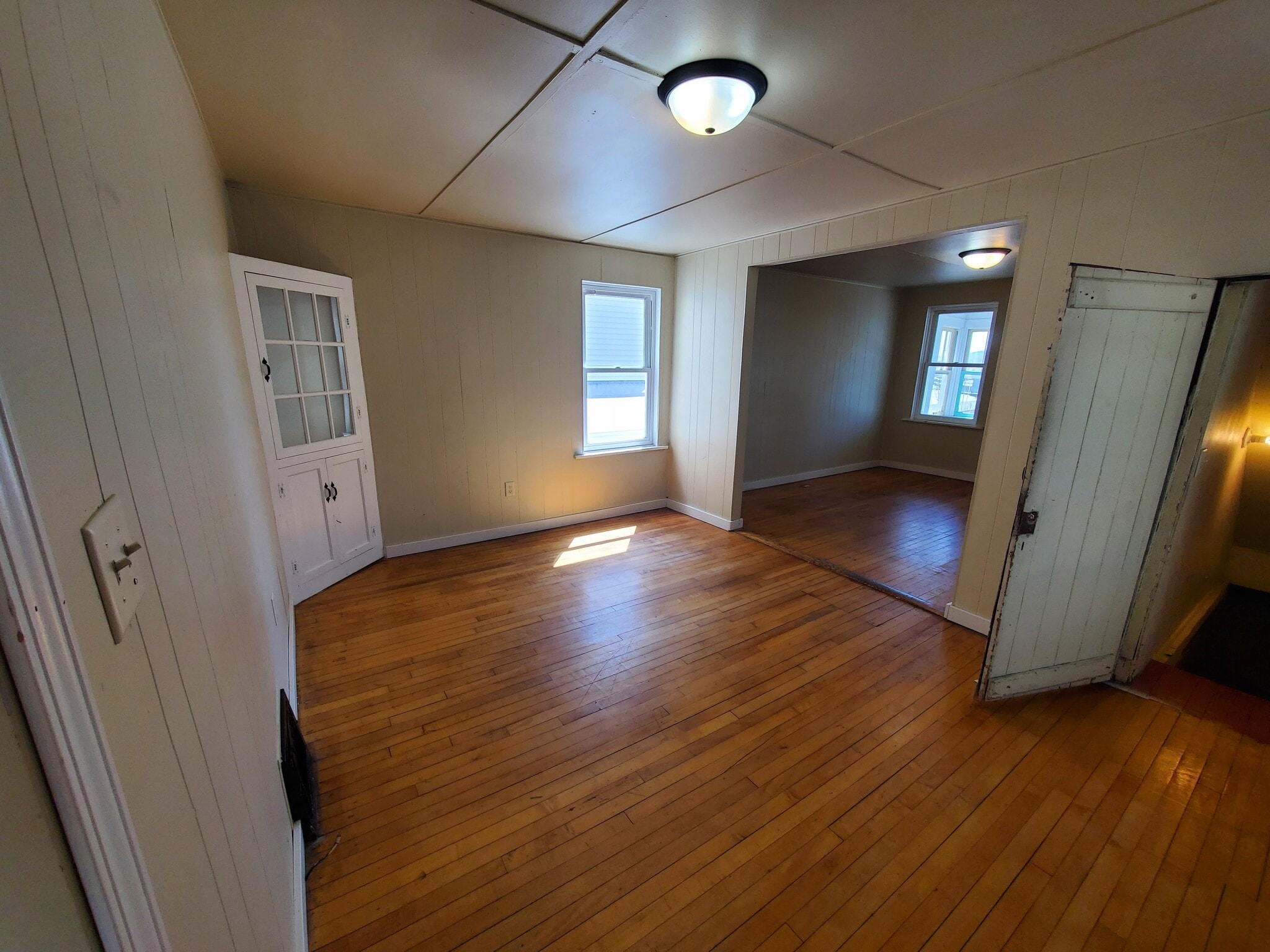 Building Photo - 206 West Bluff Street