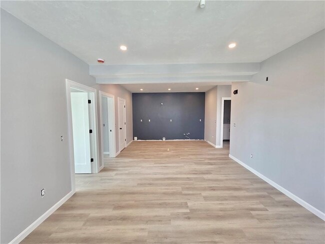 Building Photo - 1965 Smith St