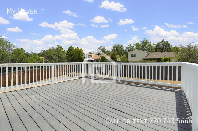 Building Photo - 17898 E Mexico Dr