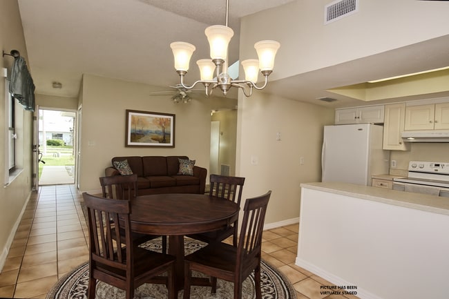 Building Photo - Charming Home in Whisper Lakes!! Available...