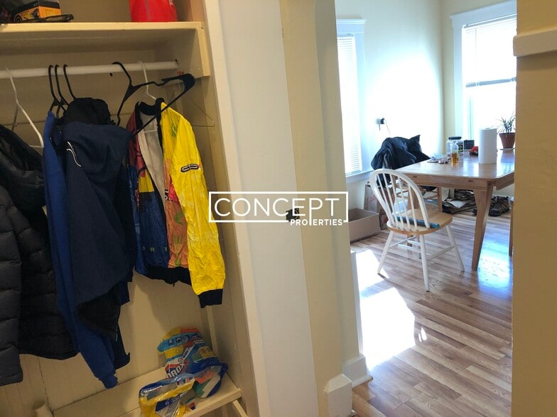 Building Photo - 7 Craigie Terrace