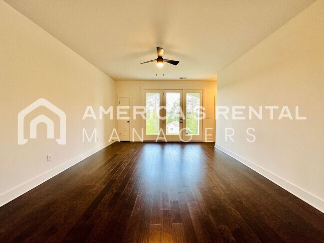 Building Photo - DEPOSIT PENDNG! Home for Rent in Vestavia Hills!!! Available to View with a 48-hour notice!