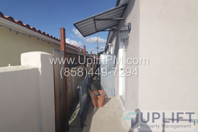 Building Photo - 4120 Gamma St