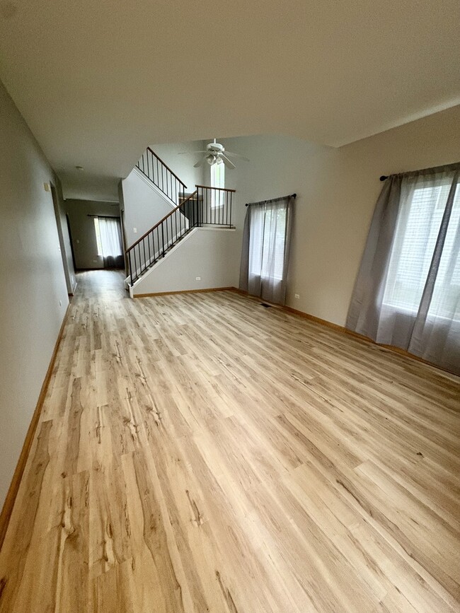 Building Photo - 5440 Sugarloaf Ct