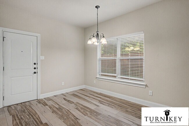 Building Photo - 7905 Butler Ct