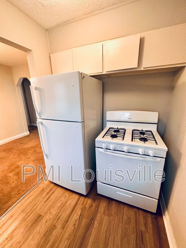 Building Photo - 1714 Bicknell Ave