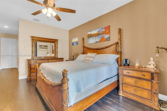 Building Photo - 8612 Buckskin Manor