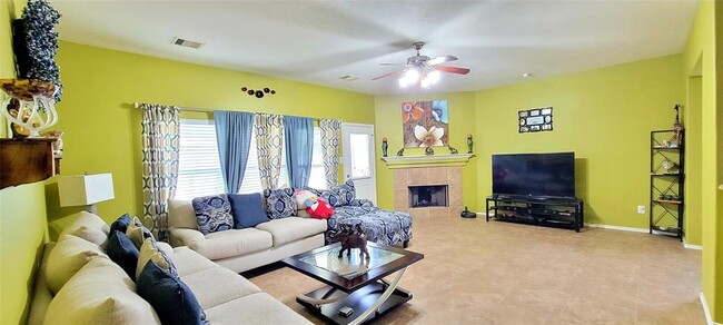 Building Photo - 17227 Bedford Pass Dr
