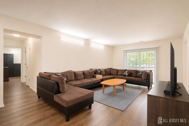 Building Photo - 201 Edison Glen Terrace