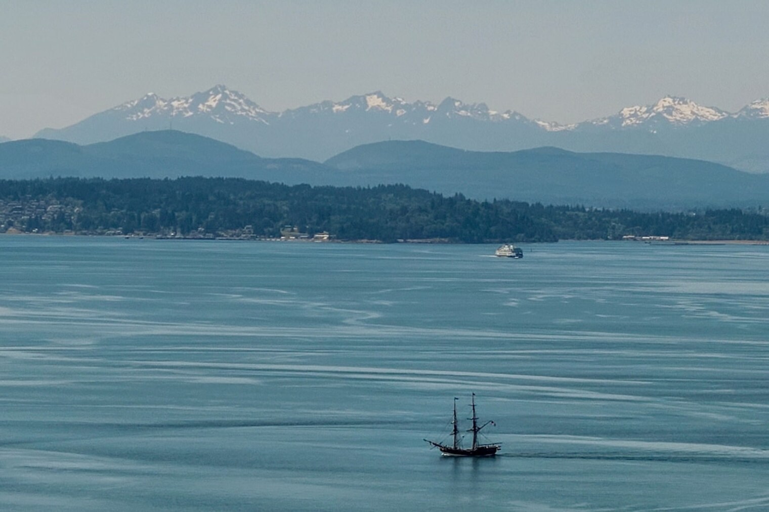 Building Photo - 4091 Hillcrest Ave SW