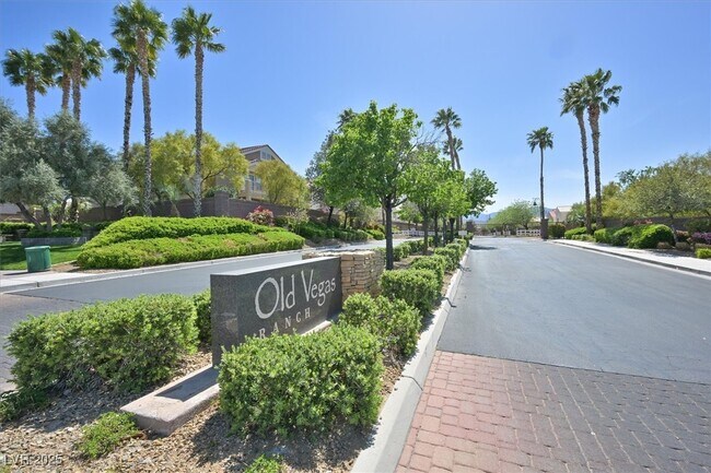 Building Photo - 1554 Ward Frontier Ln