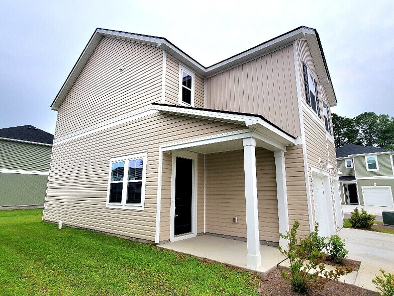Building Photo - 400 Southern Wren Wy