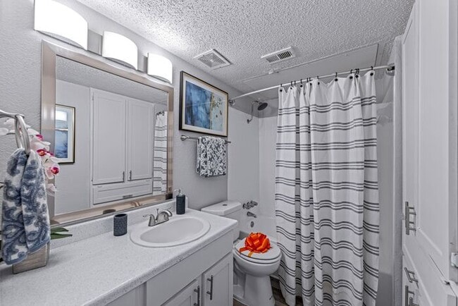 Building Photo - B3 | Lease Today and Receive 1 Month Free. *Restrictions Apply