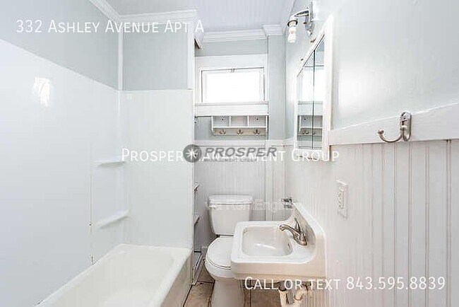 Building Photo - 332 Ashley Ave