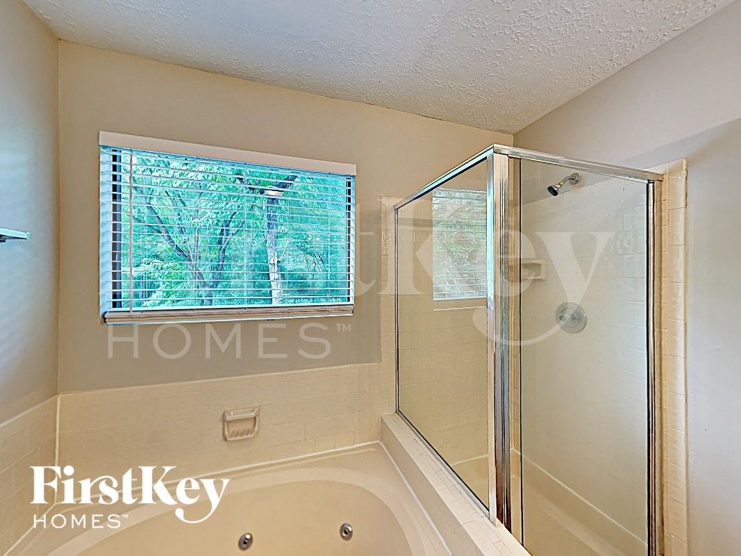 Building Photo - 75 N Pathfinders Cir