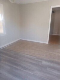 Building Photo - 1971 Beech Ave