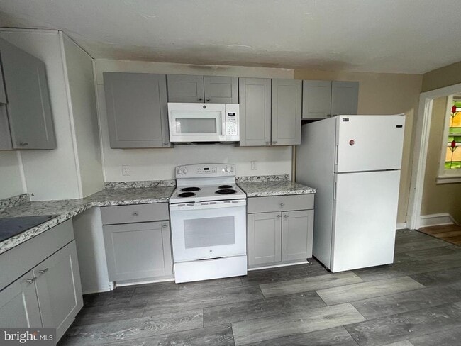 Building Photo - 34 N 11th St