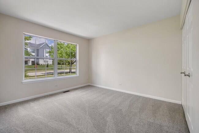 Building Photo - 2234 Seaver Ln