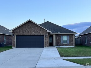 Building Photo - 42457 Pebblestone Ave