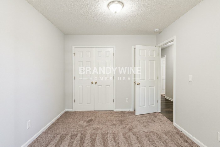 Building Photo - 6537 Hoover Cir