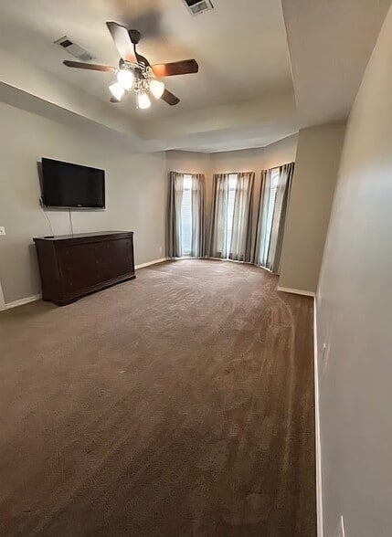 Master Bedroom (Room 1) - 529 Wooten Cv