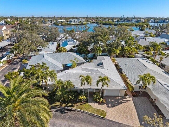 Building Photo - 1387 Moonmist Dr