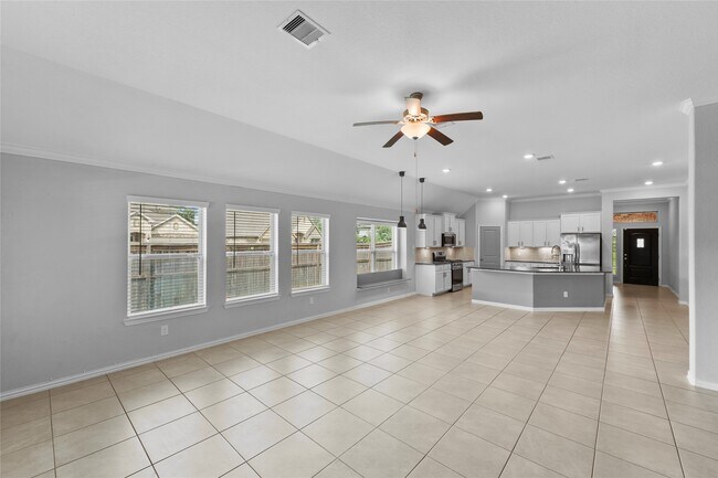 Building Photo - 8847 Morning Glow Dr