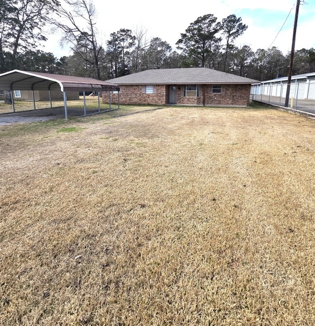 Building Photo - 3360 US-69