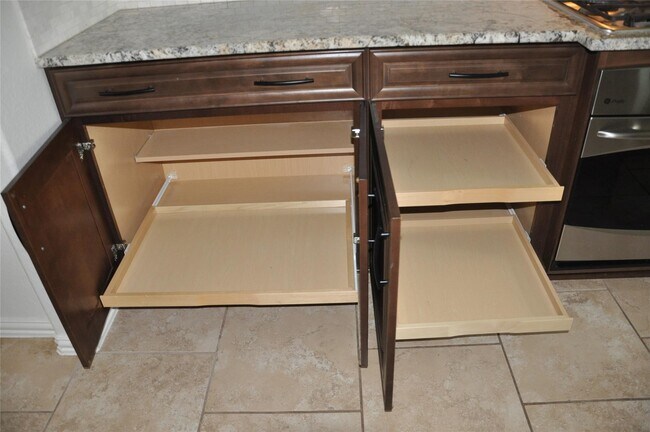 Building Photo - 17710 Booners Cove Ct